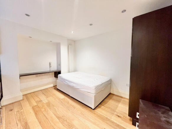 Studio Flat for Rent in West Hampstead