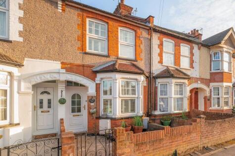 Belgrave Avenue, Watford, WD18