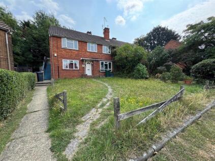 Edgeworth Close, London