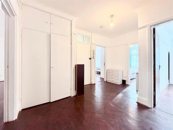 WhatsApp Image 2025-10-30 at 15.41.52_a1655403.jpg