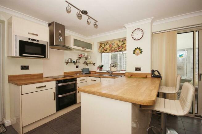 Refitted Kitchen Diner