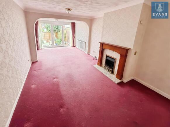Through Lounge