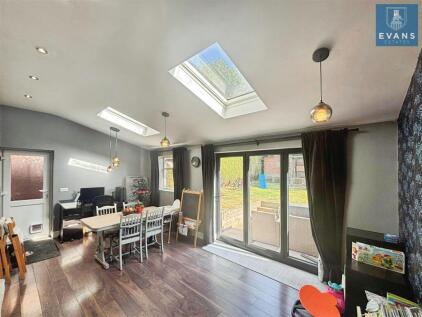 The Crescent, Keresley End, Coventry