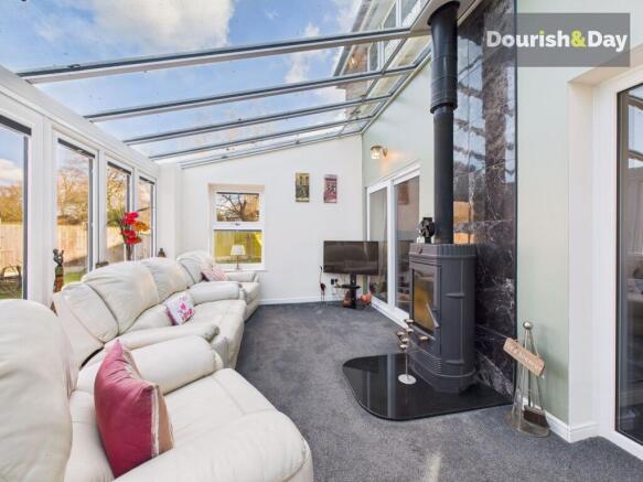 Sun Lounge/Conservatory