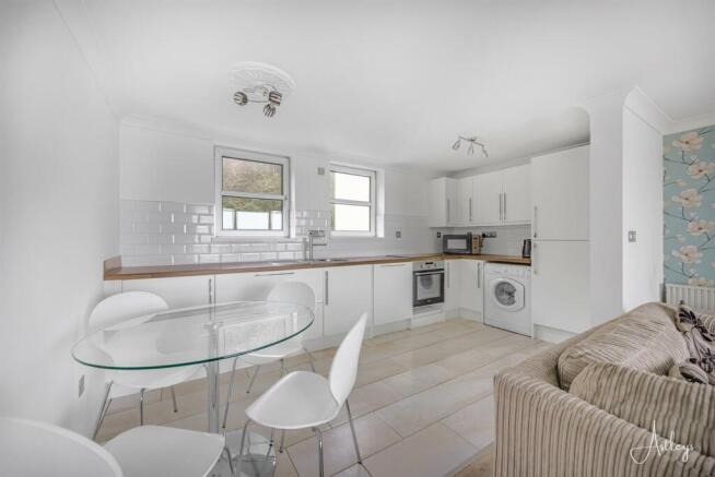 Kitchen/Living Room