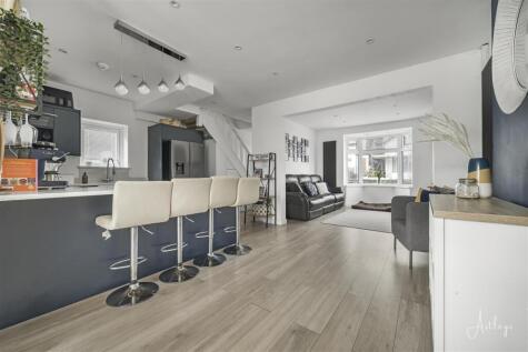 Summerland Lane, Newton, Swansea