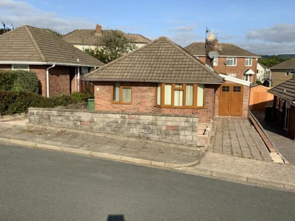 3 bedroom detached bungalow  for sale Cyncoed