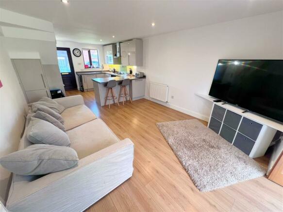 Open Plan Kitchen Living