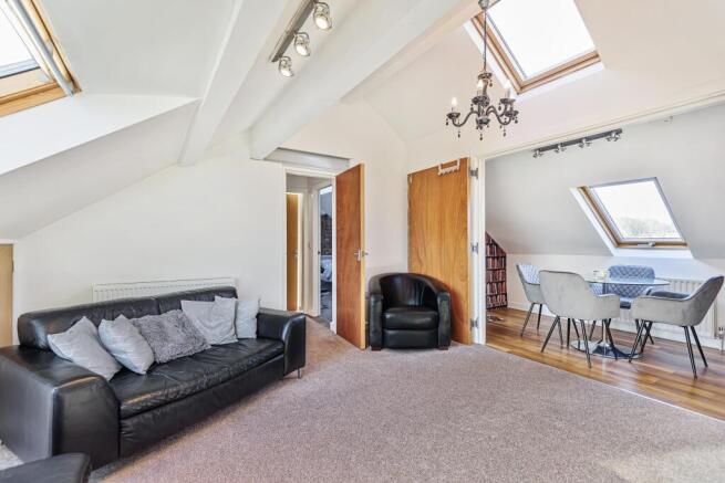 Lounge / Dining Room