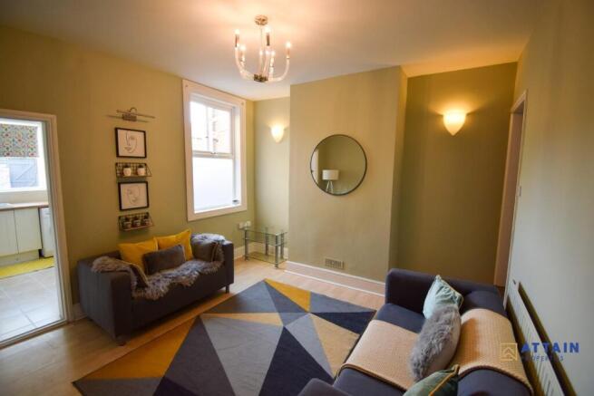 Living Room Alt.jpg