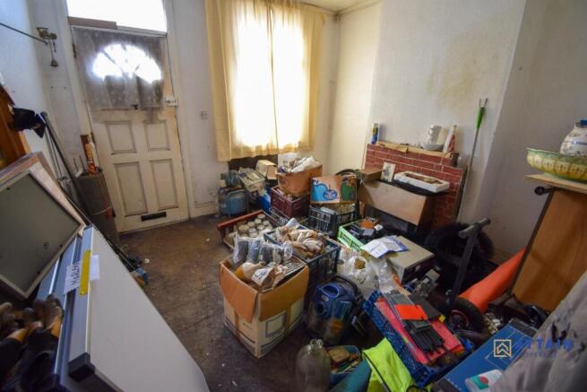 Living Room.jpg