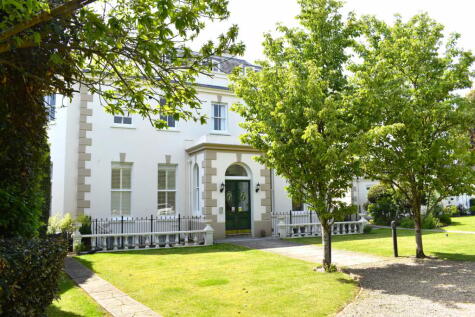 Salisbury Road, Burton, Christchurch, BH23