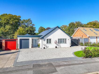 Thursby Road, Highcliffe, Christchurch, BH23