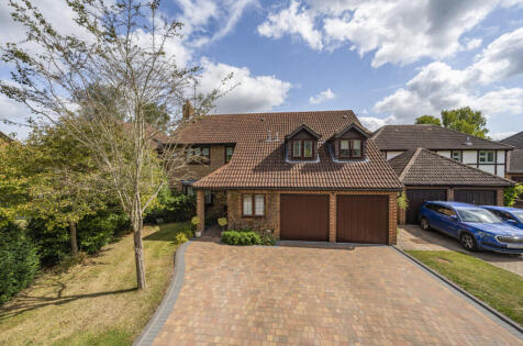 Wimbushes, Finchampstead, Wokingham, Berkshire, RG40