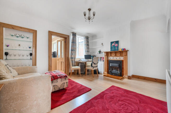 1330960-8-688b44a...