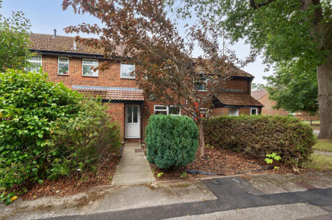 Arnett Avenue, Finchampstead, Wokingham, Berkshire, RG40