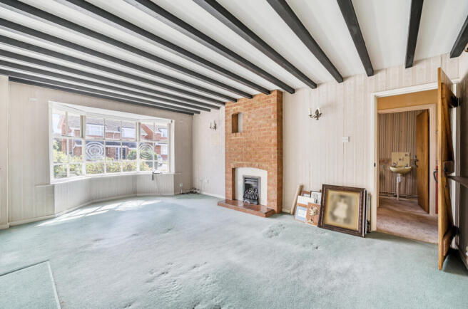 1345078-5-68b05de...