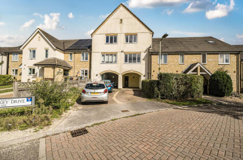 Oakey Drive, Wokingham, Berkshire, RG40