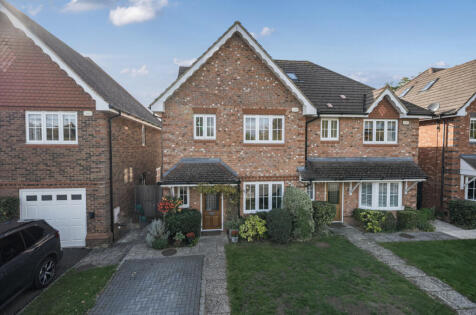 Ellerton Close, Wokingham, Berkshire, RG40