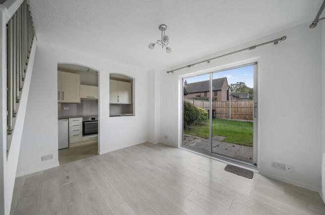 1374115-8-6903b39...