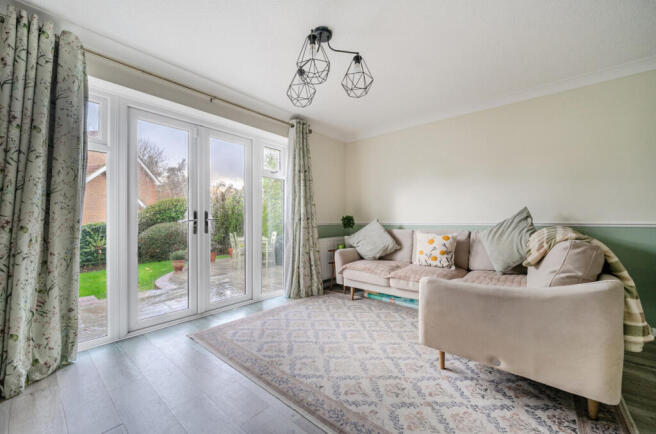 1375606-9-691217d...