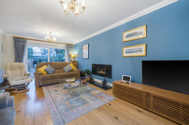 1400085-4-69690fd...