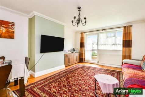 Montrose Crescent, North Finchley, N12