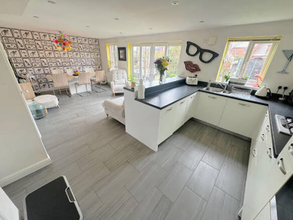 Dining Kitchen