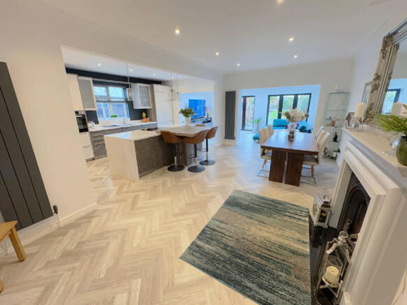 Dining Kitchen