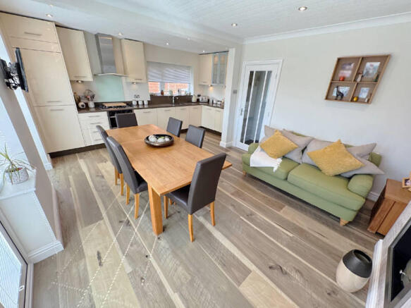 Dining Kitchen