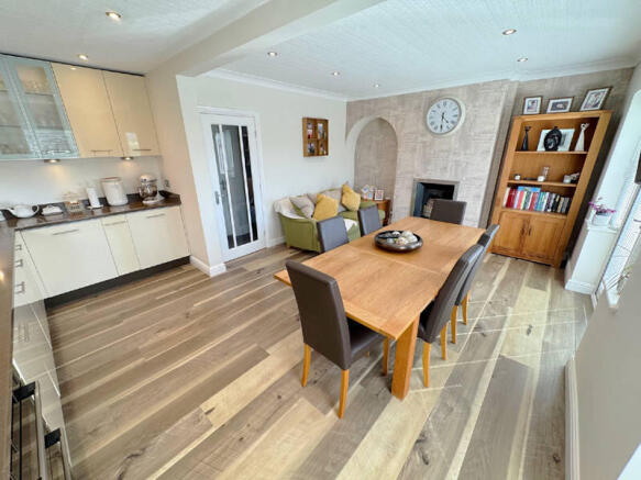 Dining Kitchen