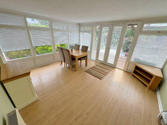 Dining Room/Sun Lounge