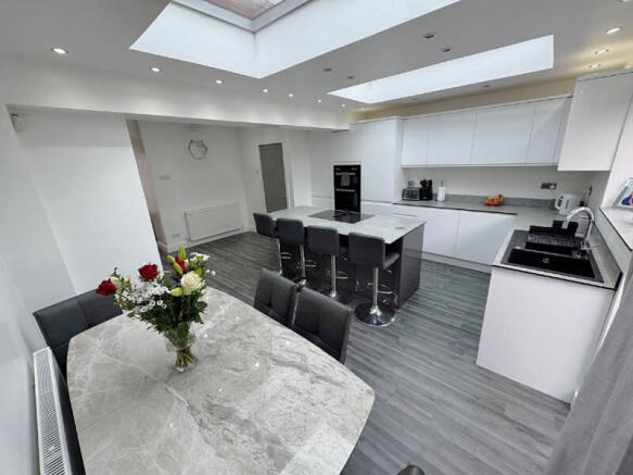 Family Dining Kitchen