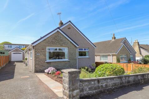 Goodwood Avenue, Slyne (cul de sac location & south facing garden)