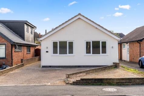 Coombe Rise, Oadby, LE2