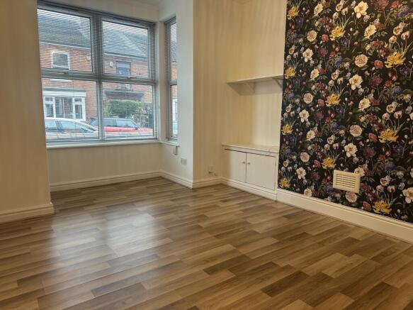 77 St Catherines Gro