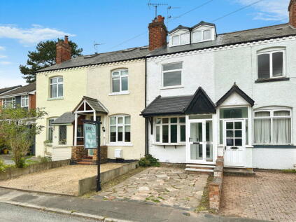 Moatbrook Lane Codsall, Wolverhampton, WV8 1DS