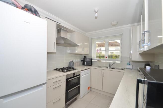 kitchen1.jpg