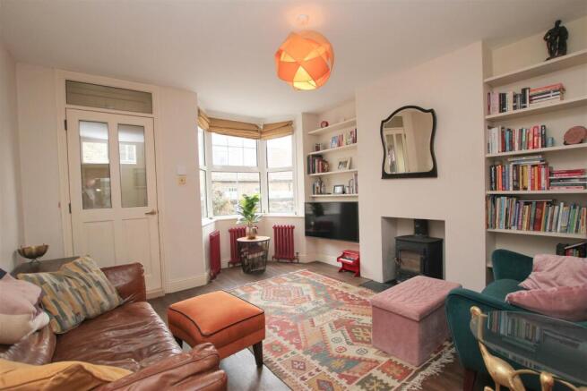 Livingroom.JPG