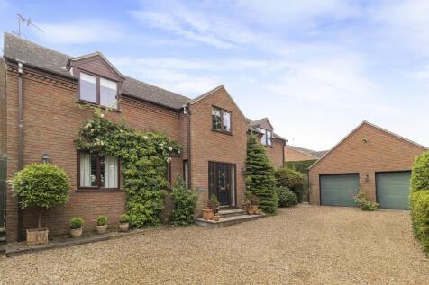 Broad Way, Wilburton