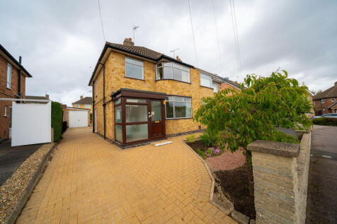 Mayfield Drive, Wigston, Leicester, LE18