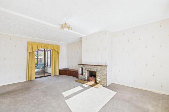 CAM04201G0-PR0109-STILL011