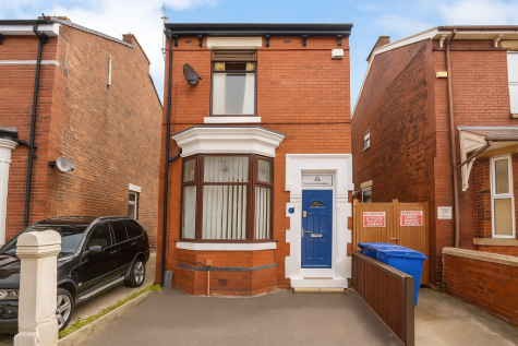 Waterloo Road,  Ashton-On-Ribble, PR2