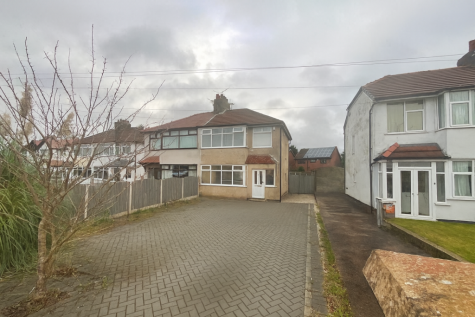 Blackpool Road,  Ashton, PR2