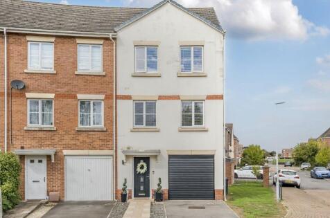 Mayflower Road, Covingham, Swindon, SN3