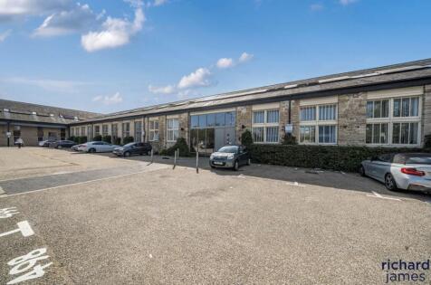 Evening Star Lane, Swindon, SN2