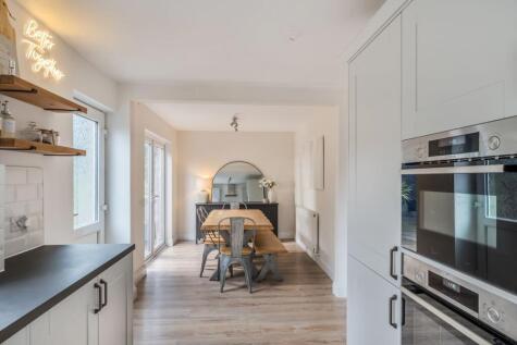 Bosworth Road, Grange Park, Swindon, SN5 6AL