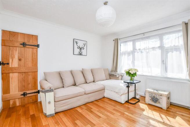 Living Room 1.2.jpg