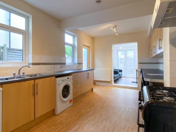 94 Whippingham Road Kitchen