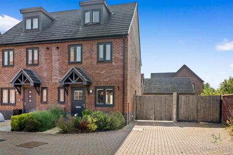 Brooklands Drive, Evesham